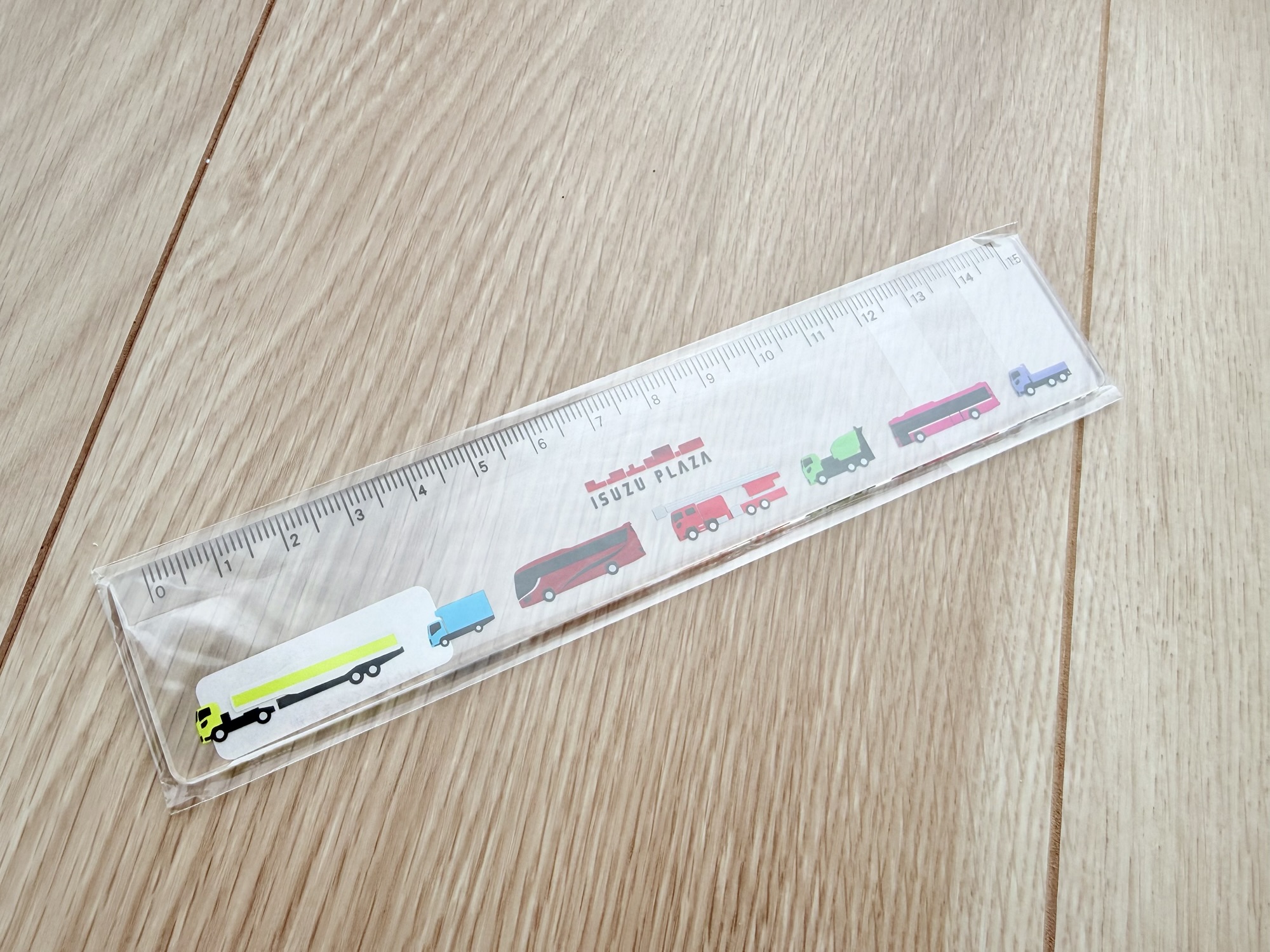 PLAZAannexで販売している限定グッズ「定規」の画像